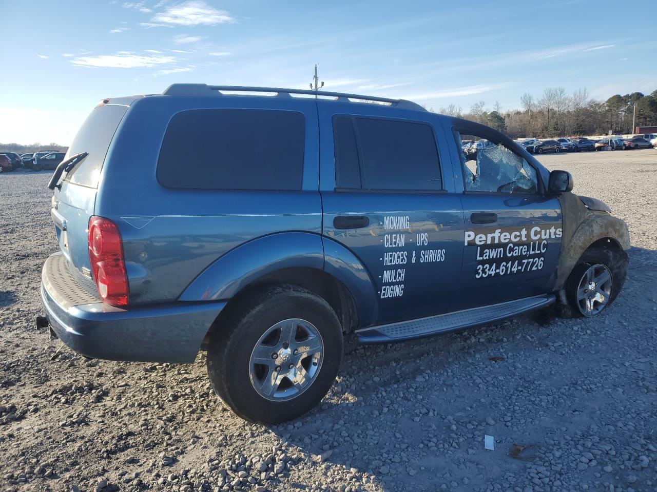 2004 Dodge Durango VIN 1D4HB58D64F241343 Copart auction photo, burn - engine / burn - interior damage thumbnail 3