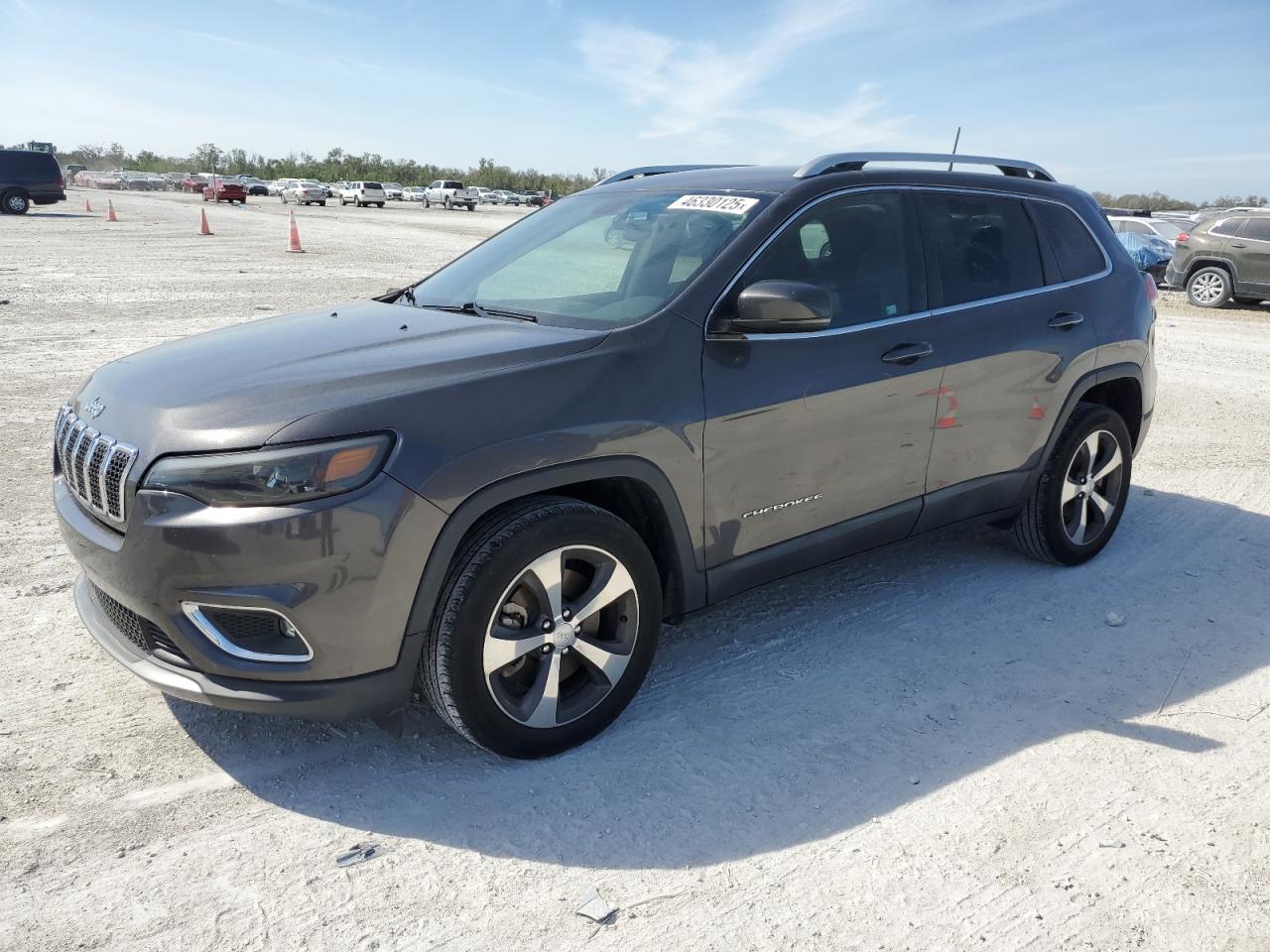 2019 Jeep Grand Cherokee VIN 1C4PJLDBXKD272401