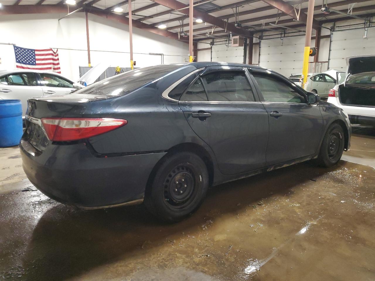 2015 Toyota Camry VIN 4T4BF1FK4FR485297 Copart auction photo, front end / rear end damage thumbnail 3