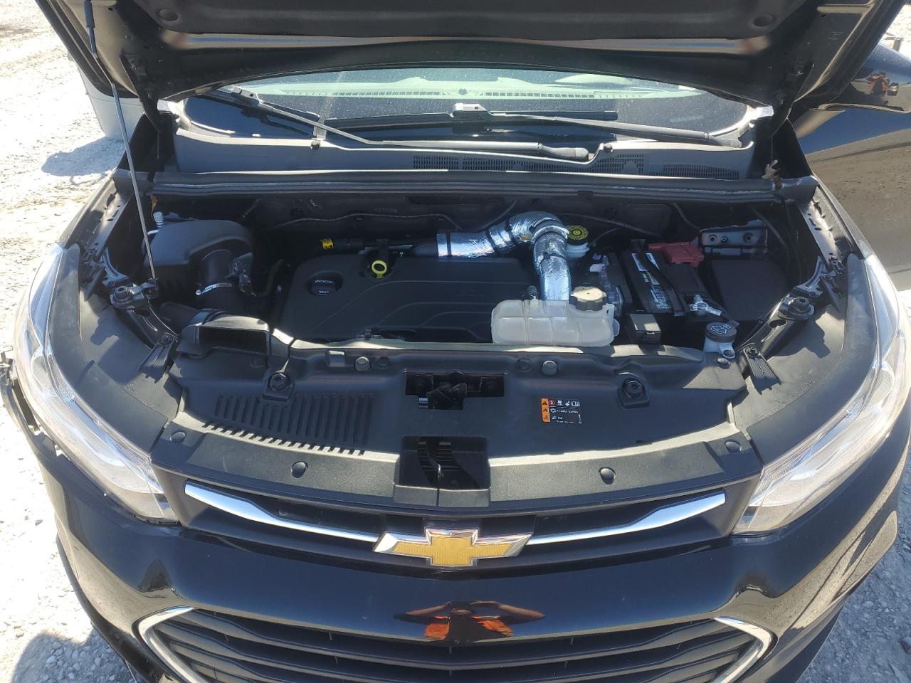 2022 Chevrolet Trax VIN KL7CJPSM2NB520387 Copart auction photo, front end / minor dent/scratches damage thumbnail 13