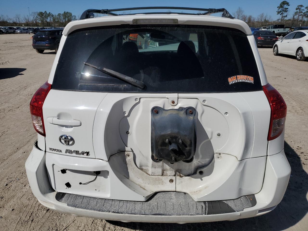 2006 Toyota RAV 4 VIN JTMZD33V966019107 Copart auction photo, front end / rear end damage thumbnail 6