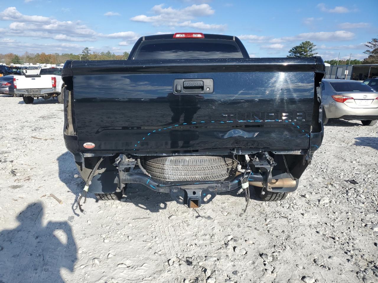2018 Toyota Tundra VIN 5TFRM5F17JX125966 Copart auction photo, rear end / minor dent/scratches damage thumbnail 6