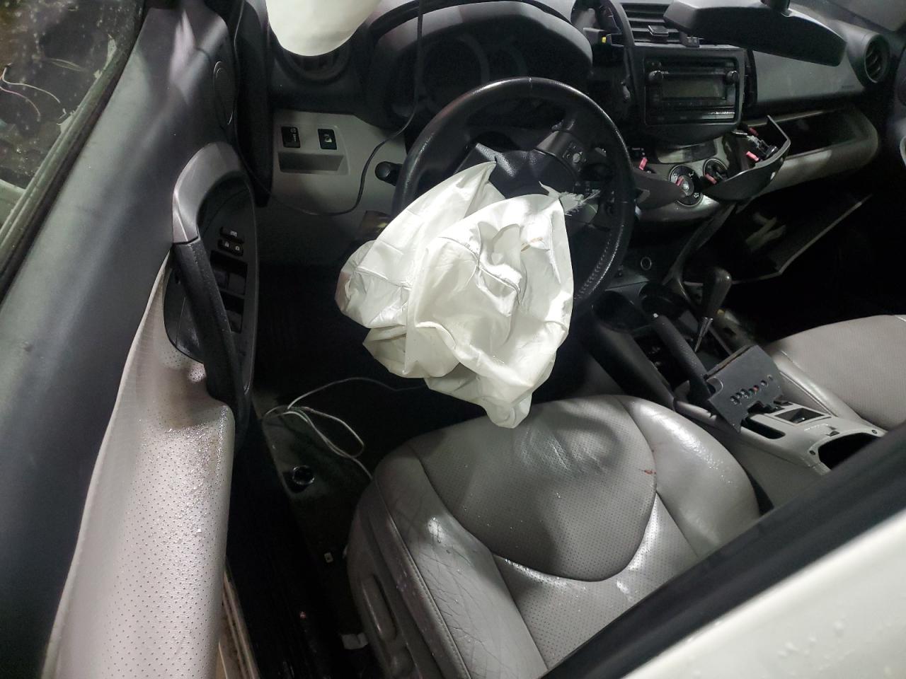 2012 Toyota RAV 4 VIN 2T3DK4DV2CW085027 Copart auction photo, all over damage thumbnail 8