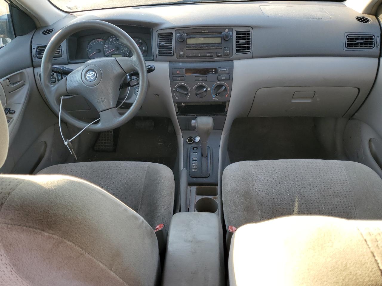 2008 Toyota Corolla VIN 1NXBR32E98Z974424 Copart auction photo, front end / rear end damage thumbnail 8