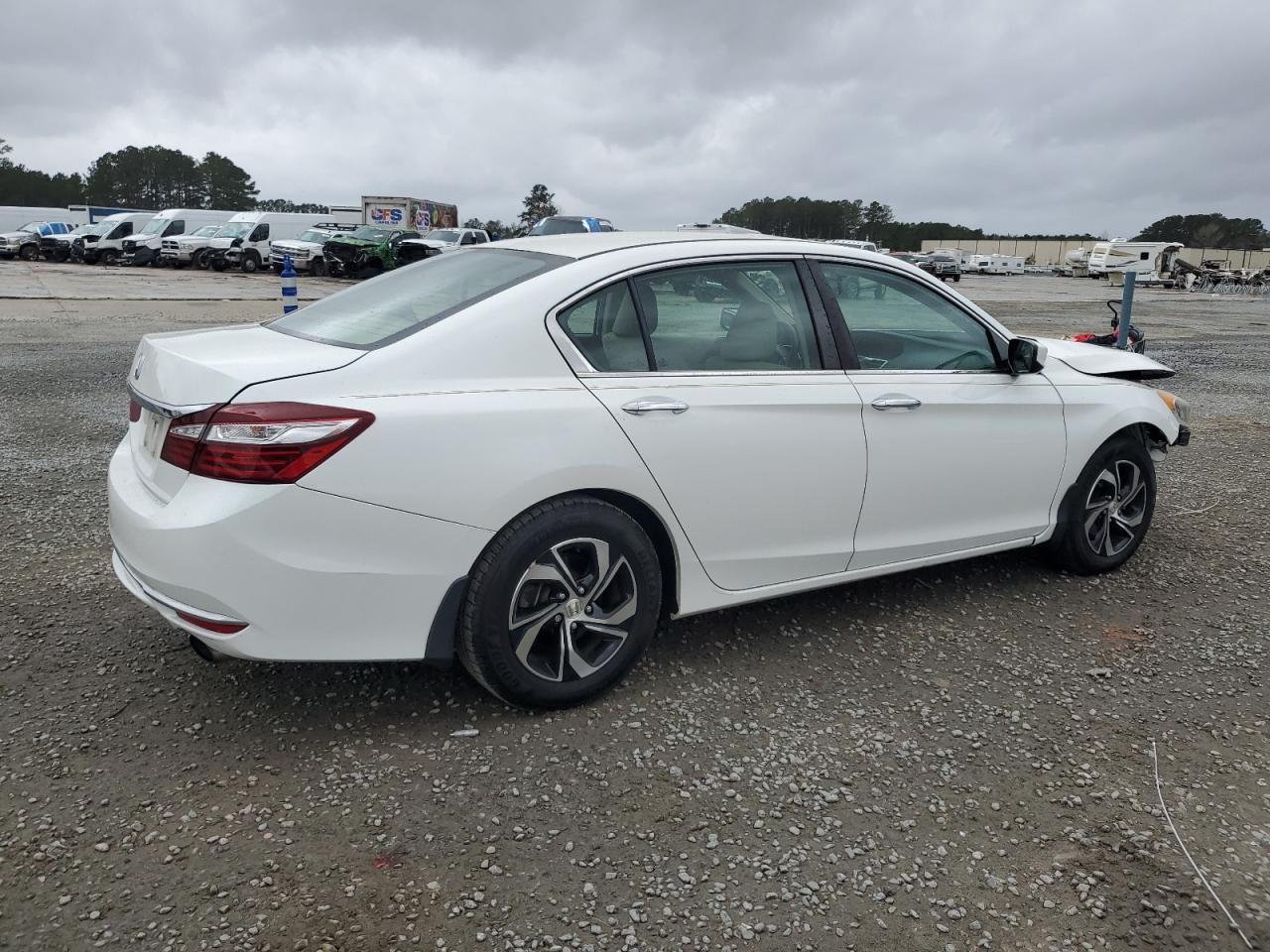 2017 Honda Accord VIN 1HGCR2F38HA068165 Copart auction photo, front end / undercarriage damage thumbnail 3