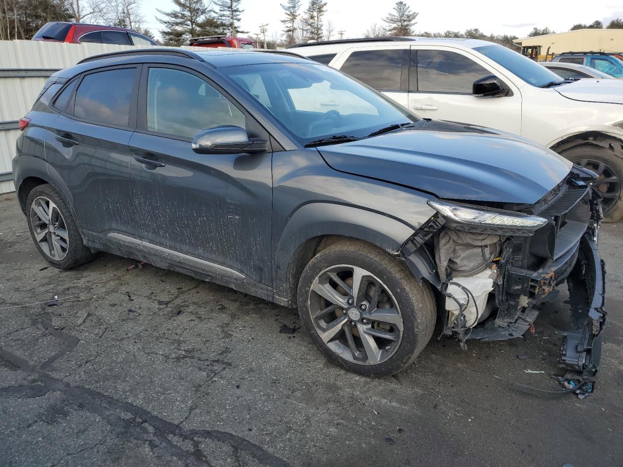 2020 Hyundai Kona VIN KM8K3CA50LU491190 Copart auction photo, front end / minor dent/scratches damage thumbnail 4