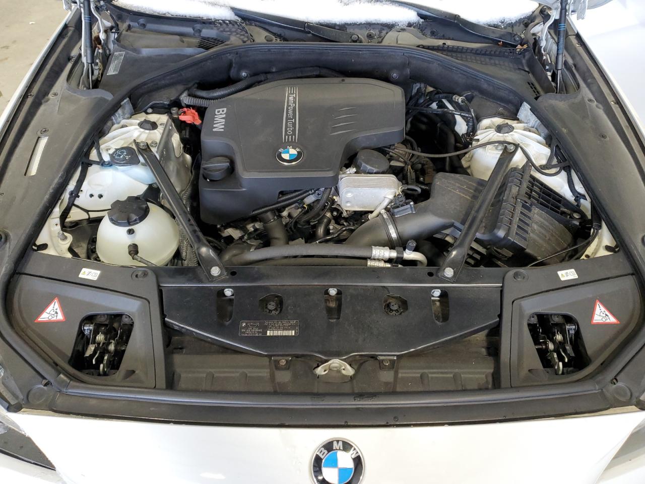 2014 BMW 5er VIN WBA5A5C51ED020746 Copart auction photo, minor dent/scratches damage thumbnail 13