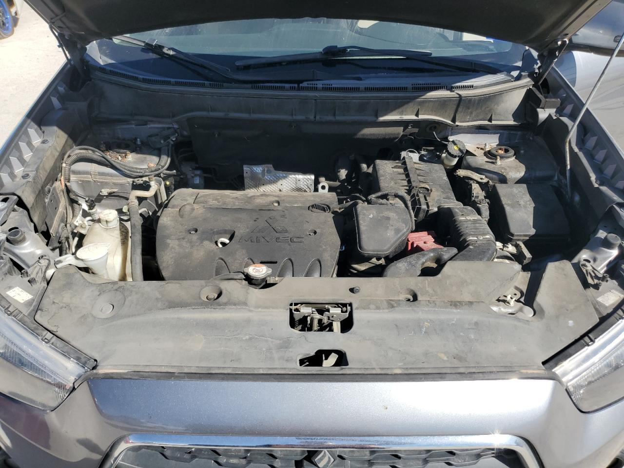2015 Mitsubishi Outlander VIN 4A4AP4AW0FE038259 Copart auction photo, rear end / hail damage thumbnail 12
