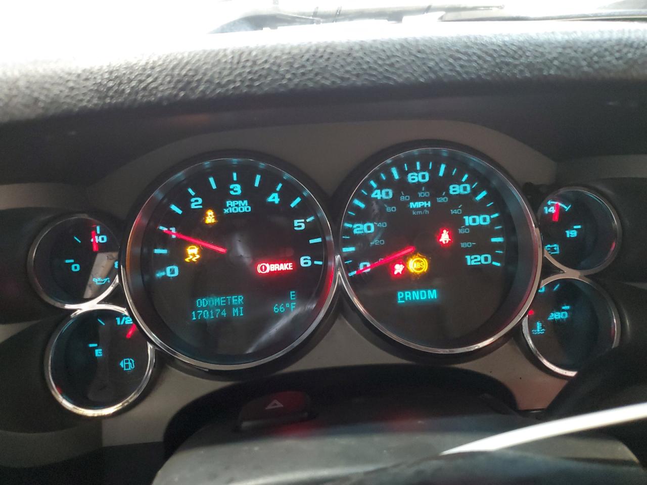 2012 GMC Sierra VIN 1GTR1VE05CZ166816 Copart auction photo, front end / minor dent/scratches damage thumbnail 9