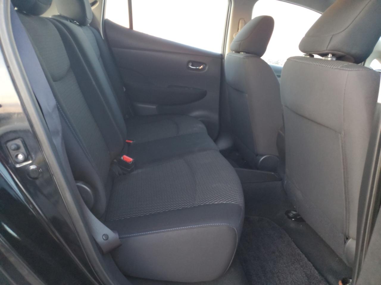 2015 Nissan Leaf VIN 1N4AZ0CPXFC308227 Copart auction photo, normal wear damage thumbnail 11