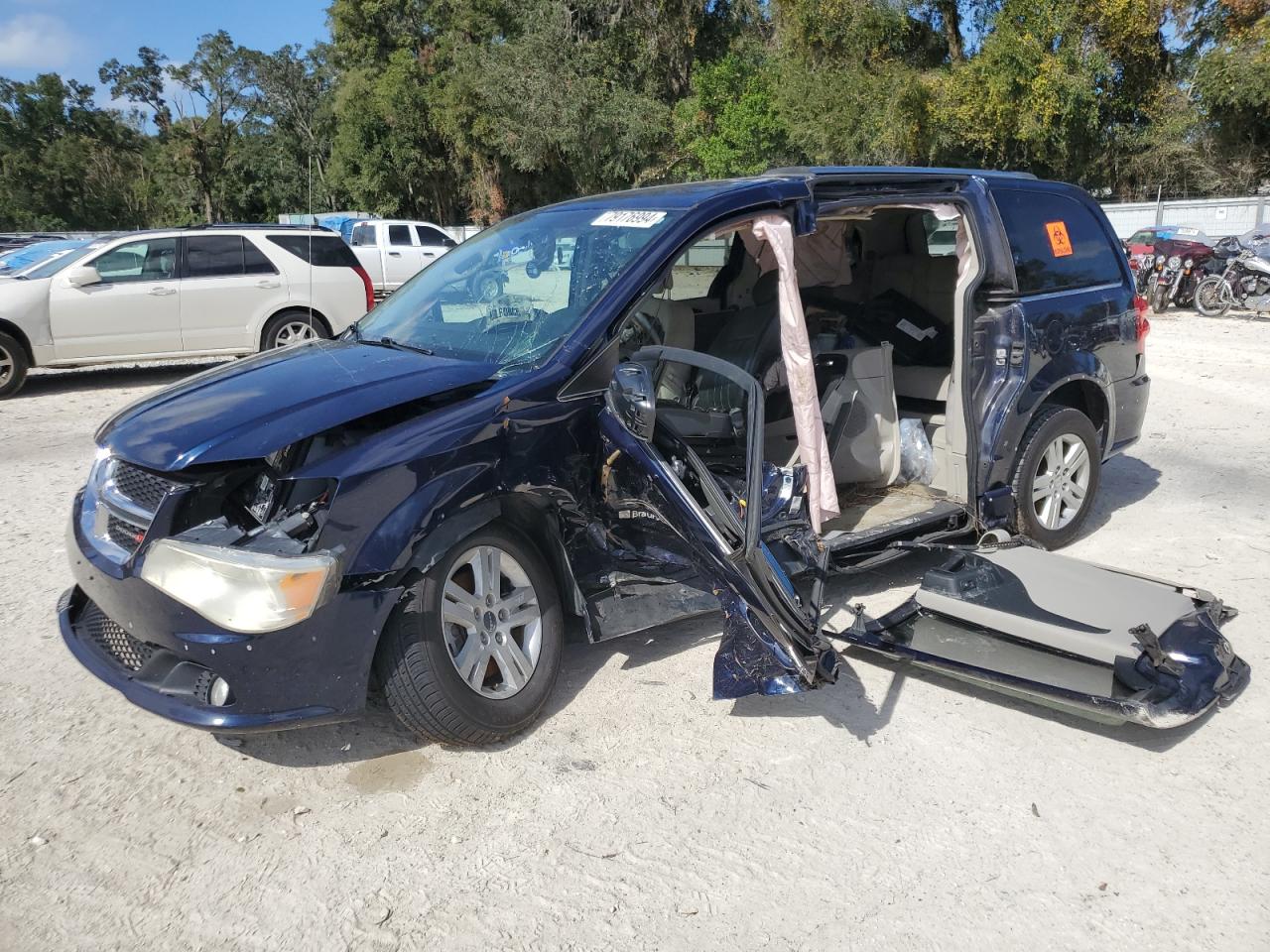 2012 Dodge Caravan VIN 2C4RDGDG1CR366975