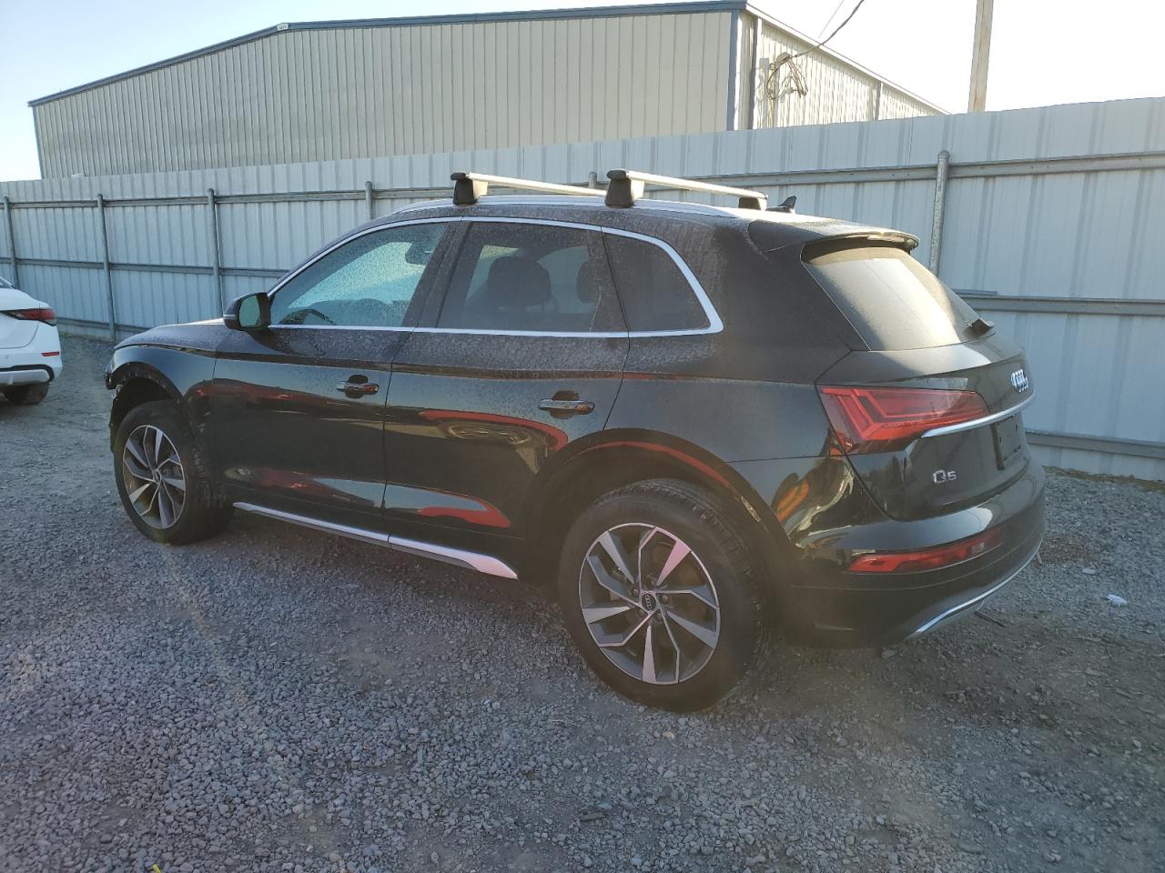 2021 Audi Q5 VIN WA1AAAFY5M2025789 Copart auction photo, front end / minor dent/scratches damage thumbnail 2