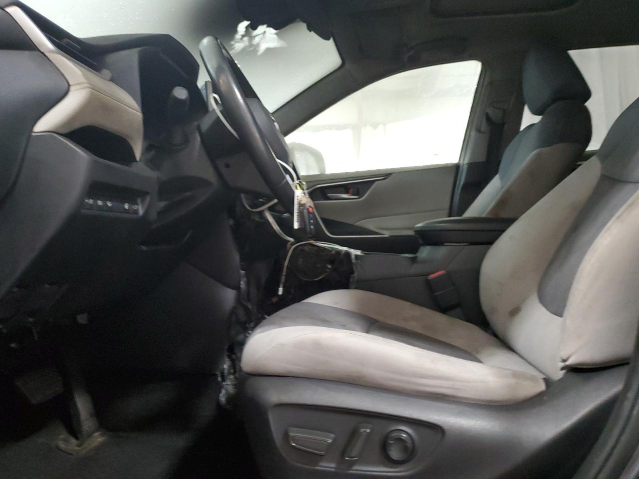 2020 Toyota RAV 4 VIN JTMP1RFV4LD063540 Copart auction photo, burn - engine / burn damage thumbnail 7