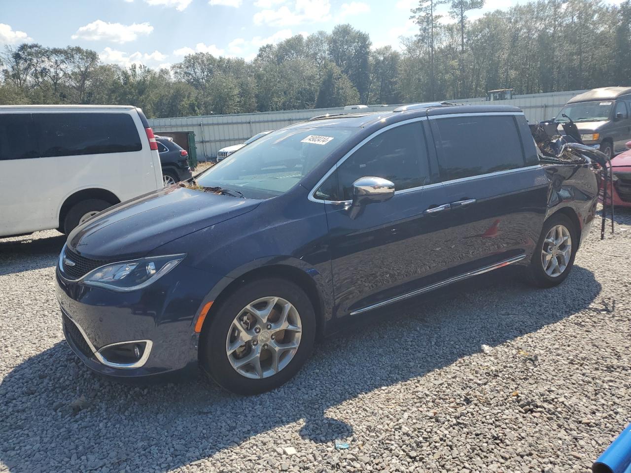 2019 Chrysler Pacifica VIN 2C4RC1GG9KR639901