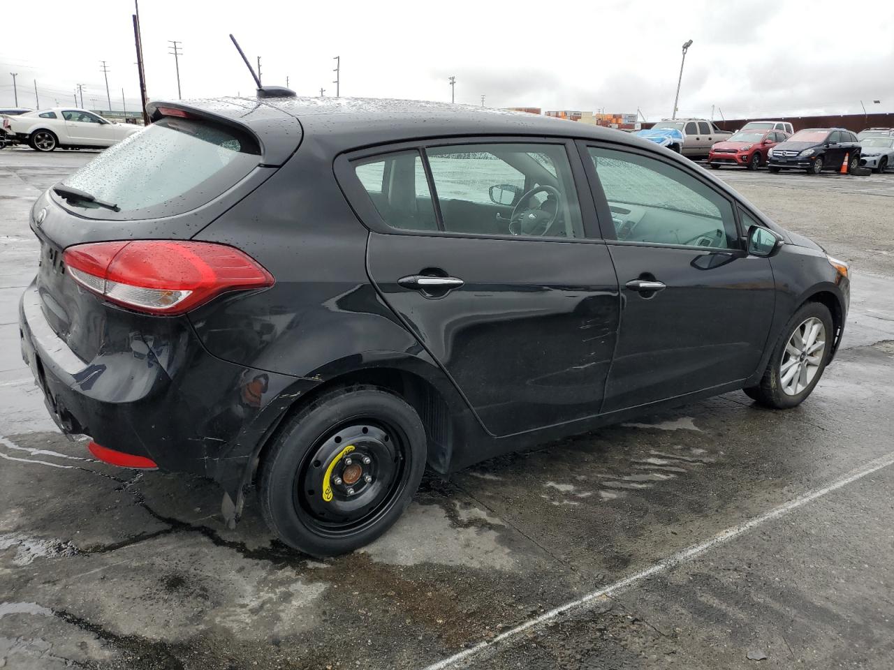 2017 KIA Forte VIN KNAFK5A88H5681915 Copart auction photo, rear end / side damage thumbnail 3
