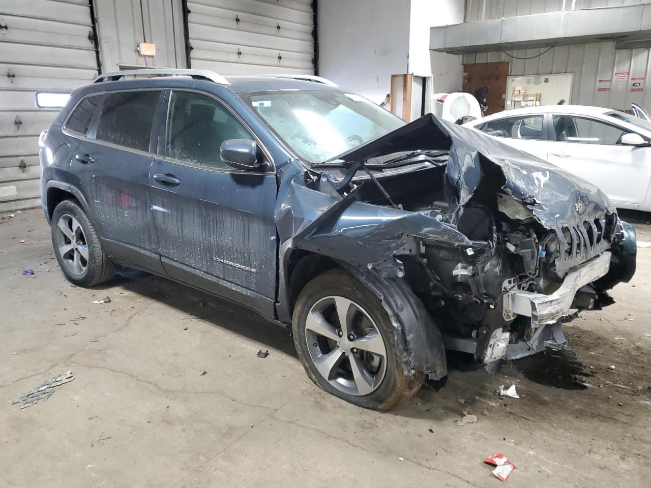 2021 Jeep Grand Cherokee VIN 1C4PJMDX8MD110660 Copart auction photo, front end damage thumbnail 4