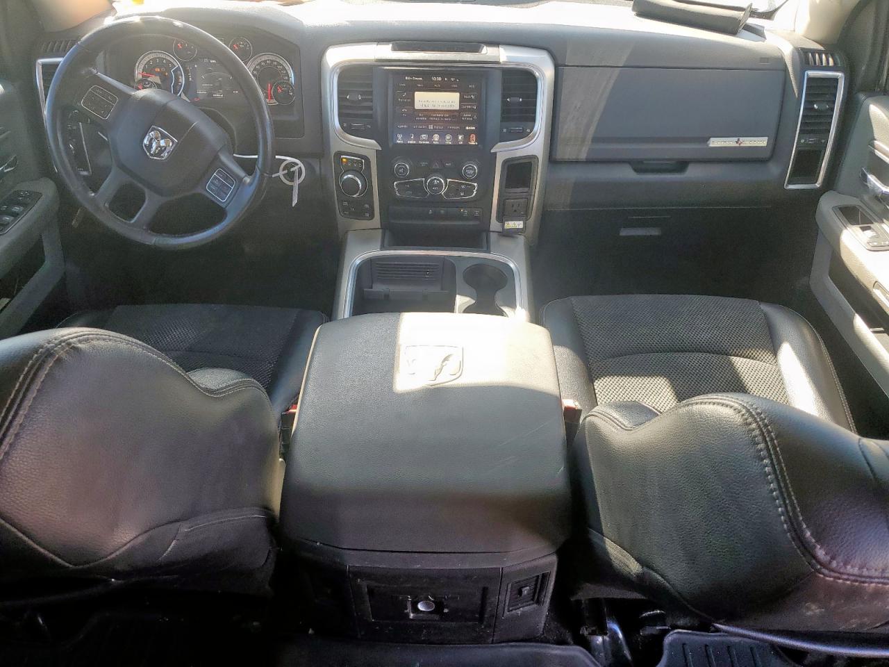 2017 RAM 1500 VIN 1C6RR7LM1HS880623 Copart auction photo, mechanical / minor dent/scratches damage thumbnail 8