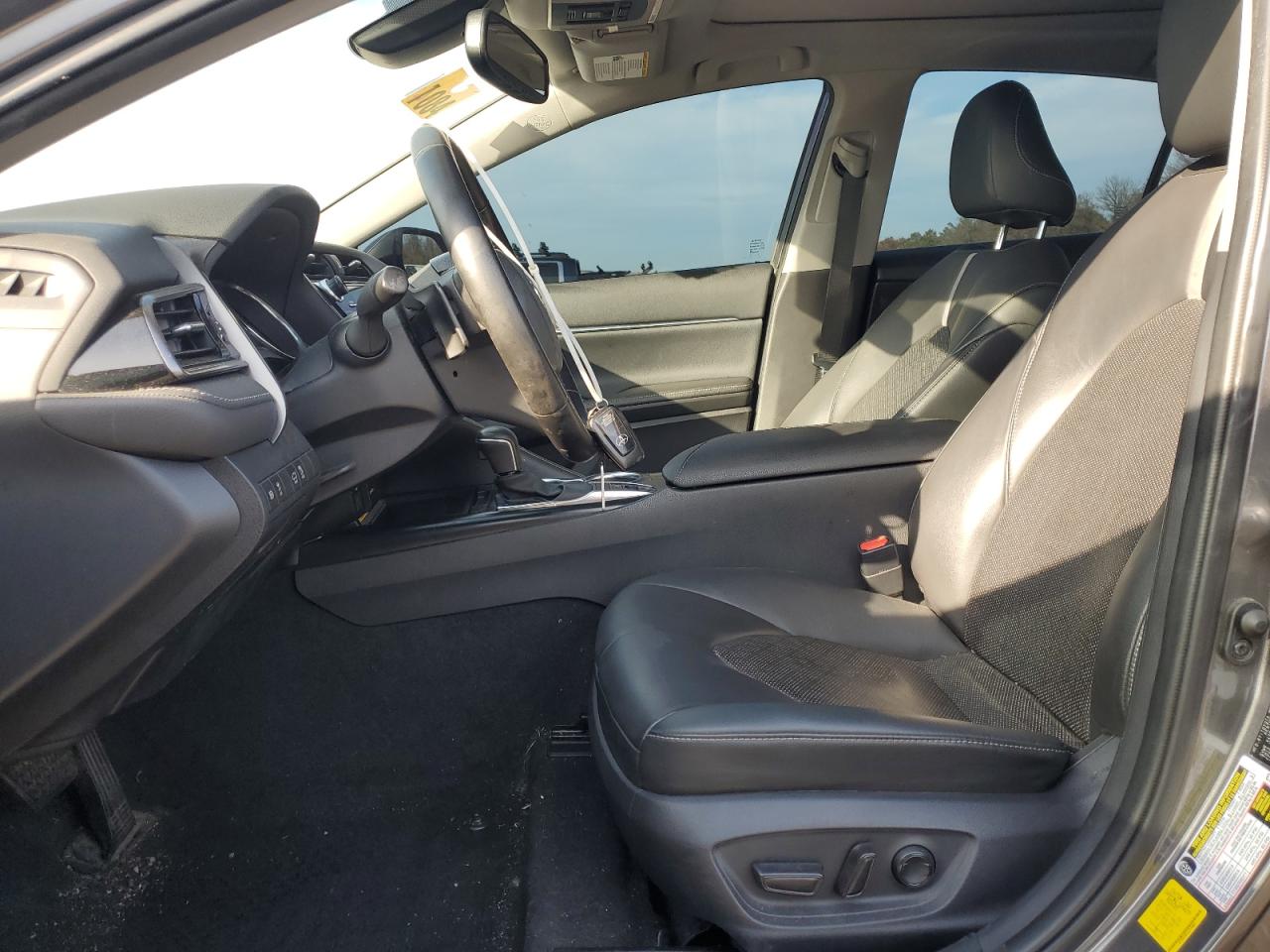 2020 Toyota Camry VIN 4T1K61AK1LU310440 Copart auction photo, side / front end damage thumbnail 7