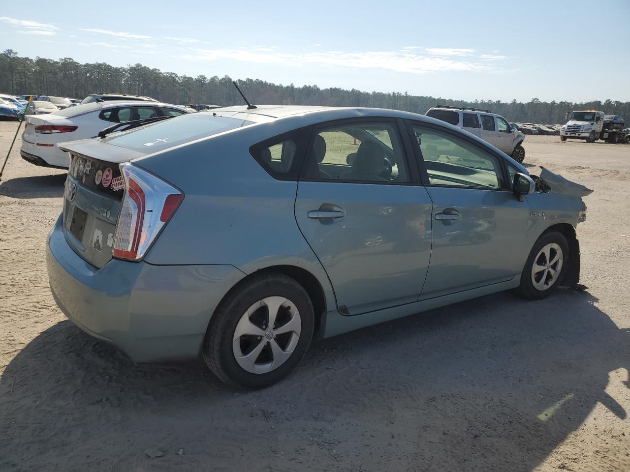 2013 Toyota Prius VIN JTDKN3DU7D5647125 Copart auction photo, front end damage thumbnail 3