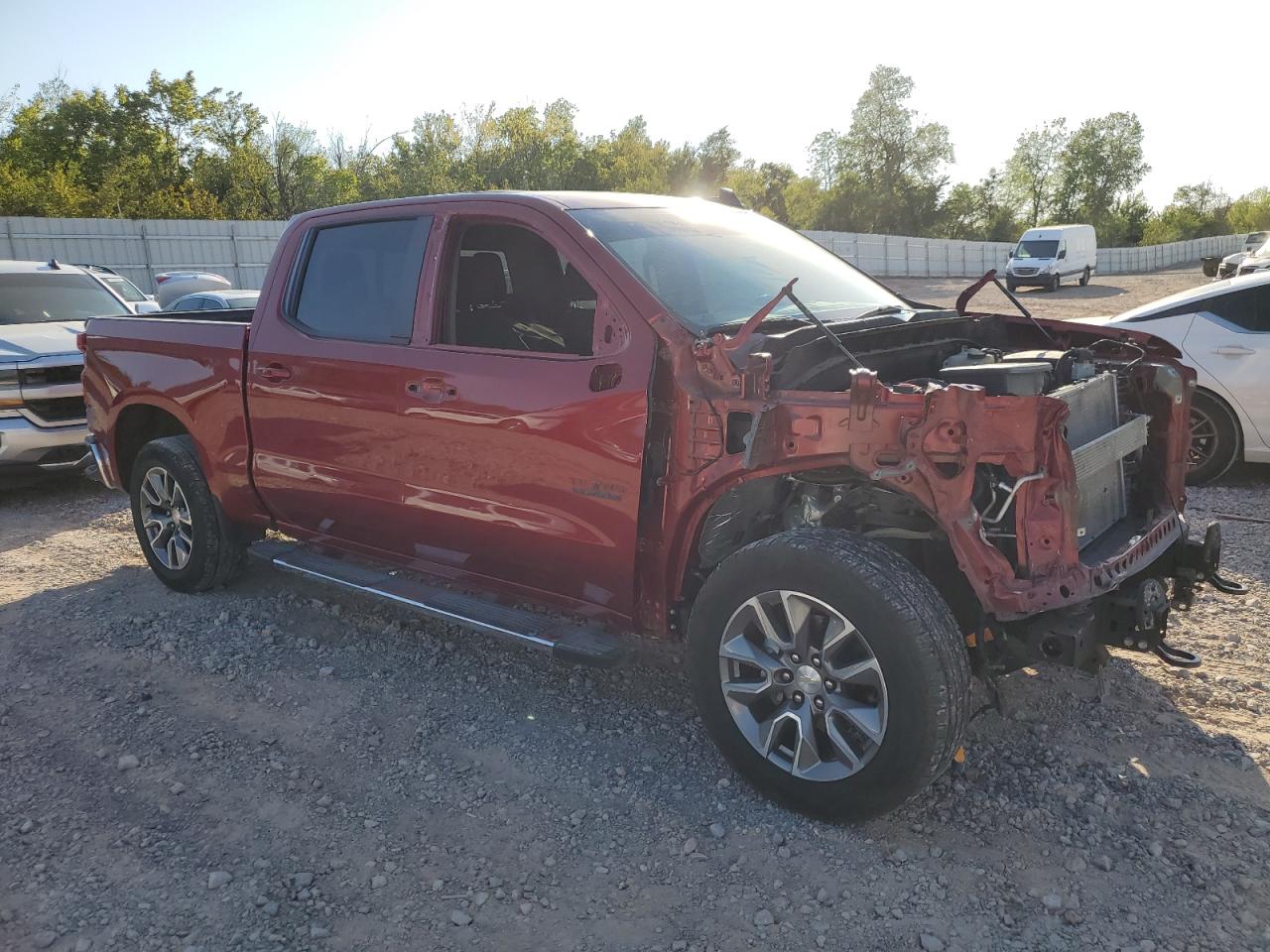 2022 Chevrolet Silverado VIN 1GCUYDED1NZ142633 Copart auction photo, front end / minor dent/scratches damage thumbnail 4