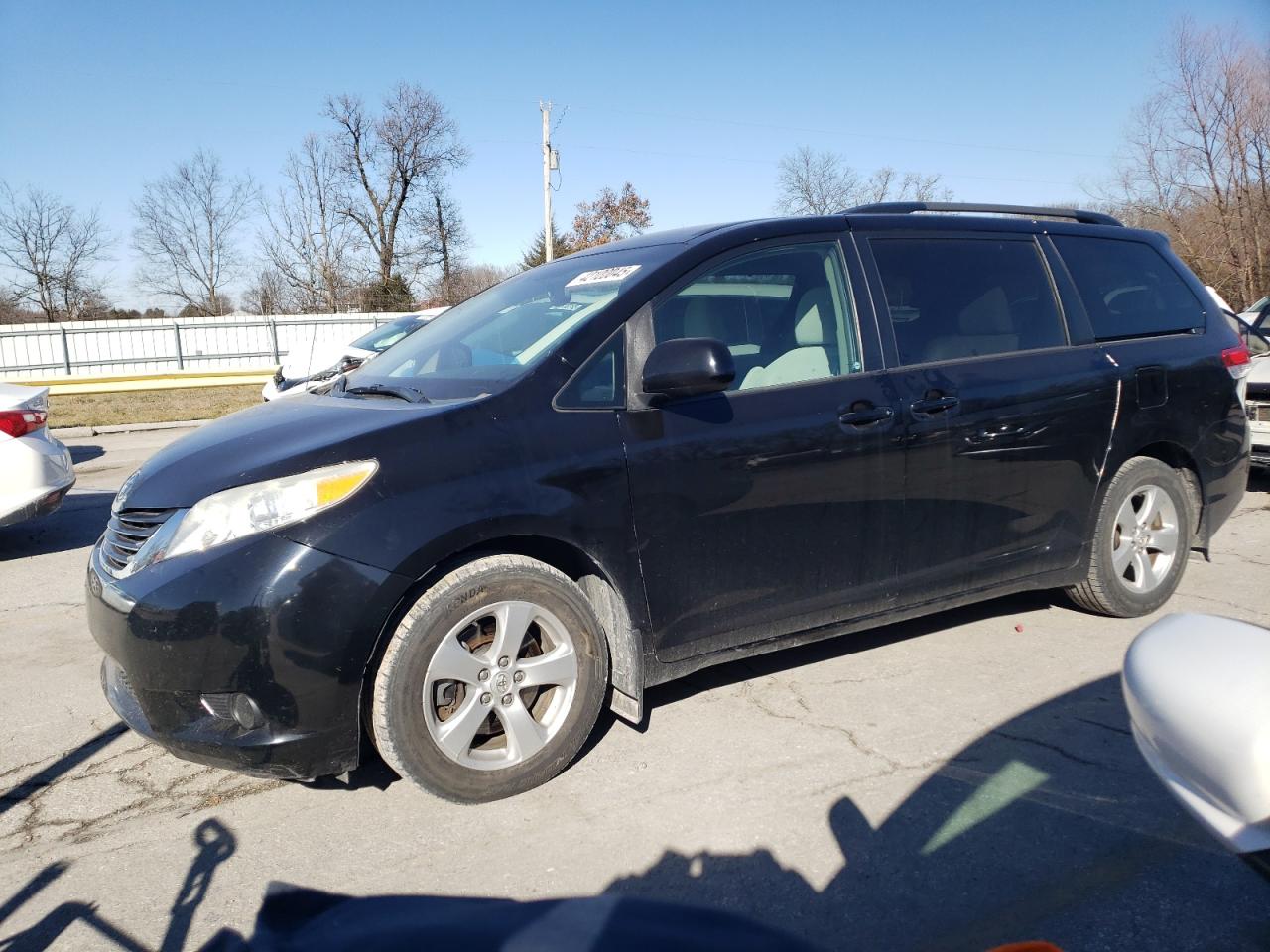 2014 Toyota Sienna VIN 5TDKK3DC3ES457429