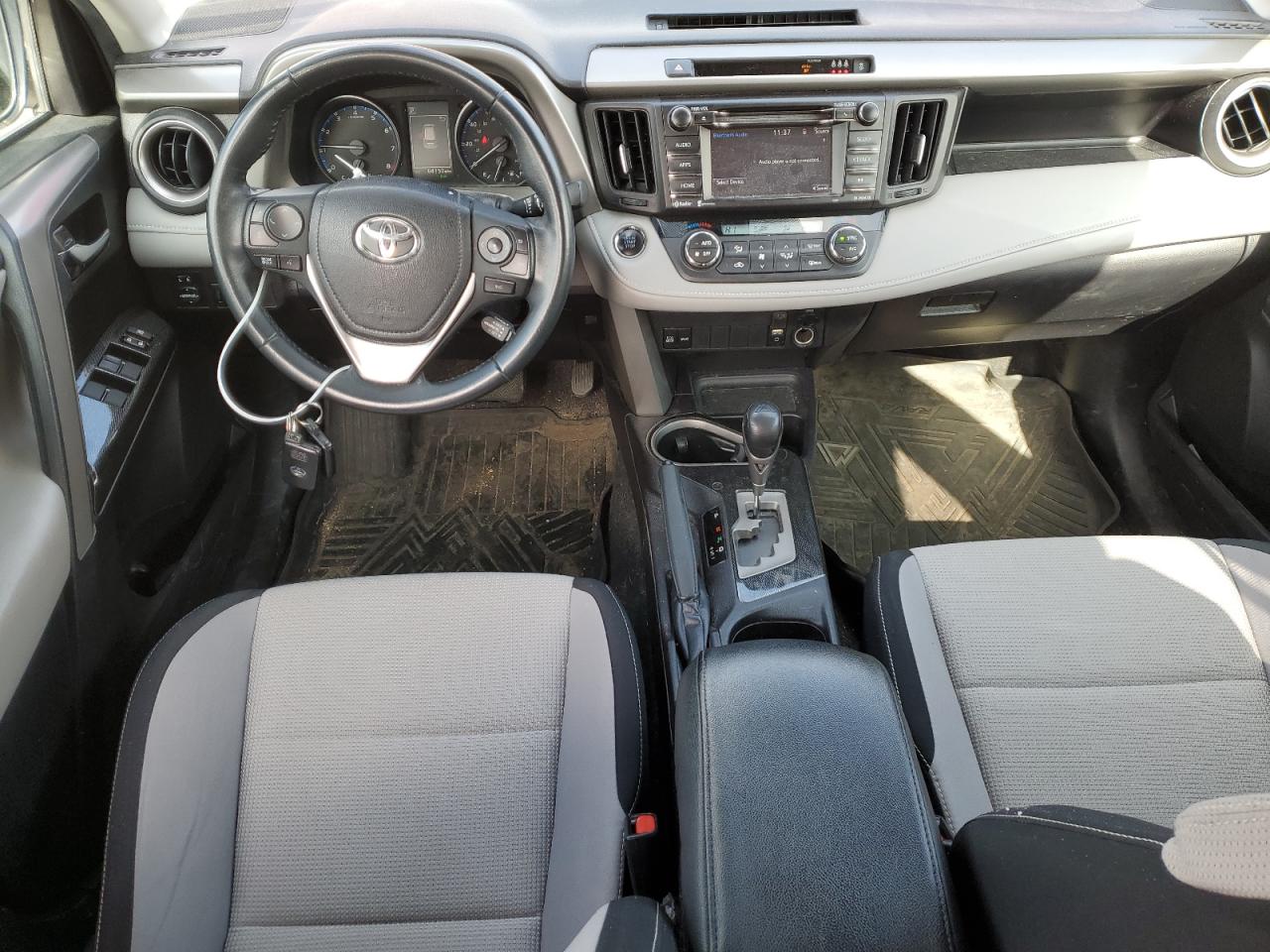2018 Toyota RAV 4 VIN 2T3RFREV2JW716572 Copart auction photo, hail damage thumbnail 8