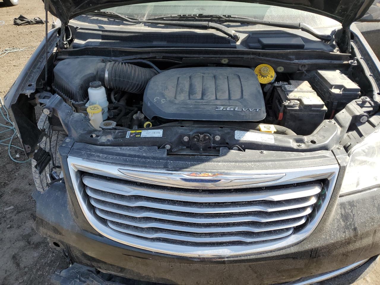 2013 Chrysler Town & Country VIN 2C4RC1GG8DR819440 Copart auction photo, front end damage thumbnail 12