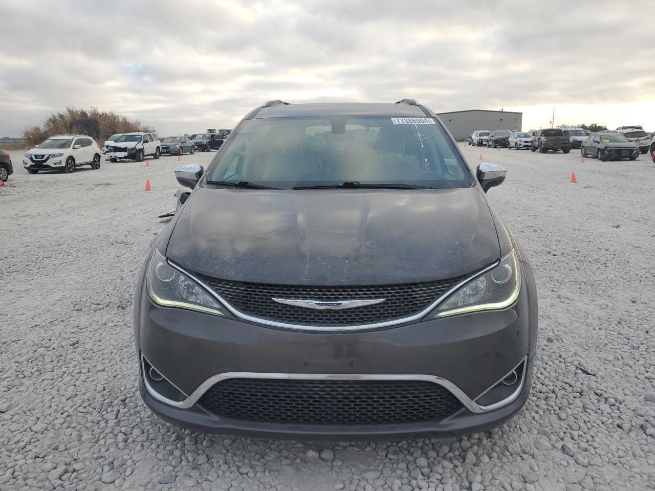 2020 Chrysler Pacifica VIN 2C4RC1GG5LR156245 Copart auction photo, all over damage thumbnail 5