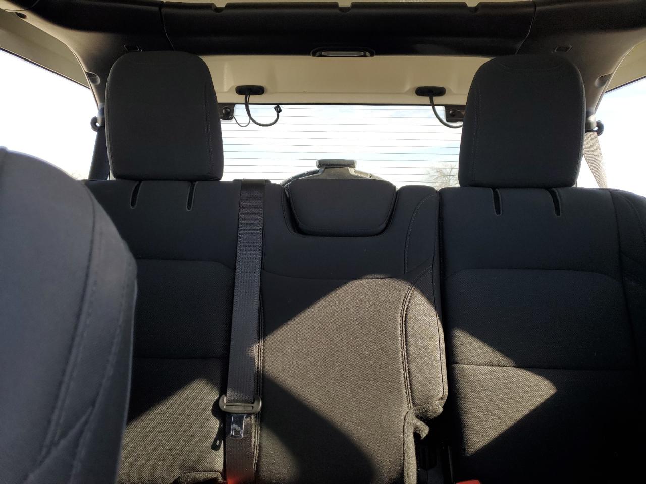 2019 Jeep Wrangler VIN 1C4HJXDNXKW548053 Copart auction photo, burn - engine damage thumbnail 10