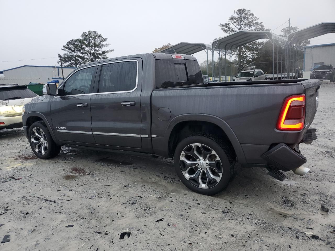 2019 RAM 1500 VIN 1C6SRFHTXKN669728 Copart auction photo, rear end damage thumbnail 2
