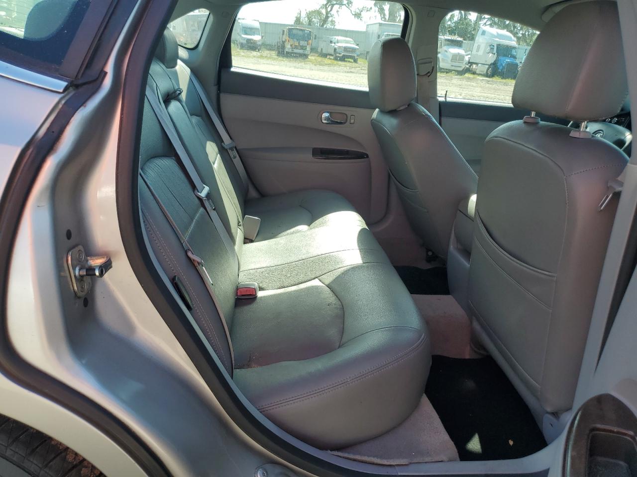 2007 Buick LaCrosse VIN 2G4WC582571243995 Copart auction photo, rear end / front end damage thumbnail 10