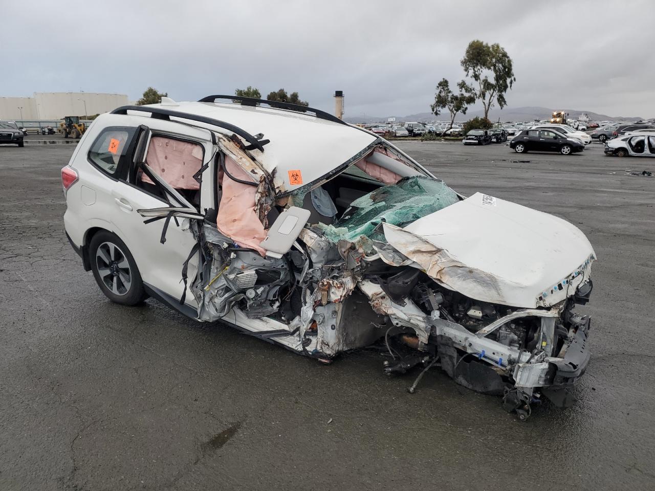 2018 Subaru Forester VIN JF2SJABC7JH582881 Copart auction photo, all over damage thumbnail 4