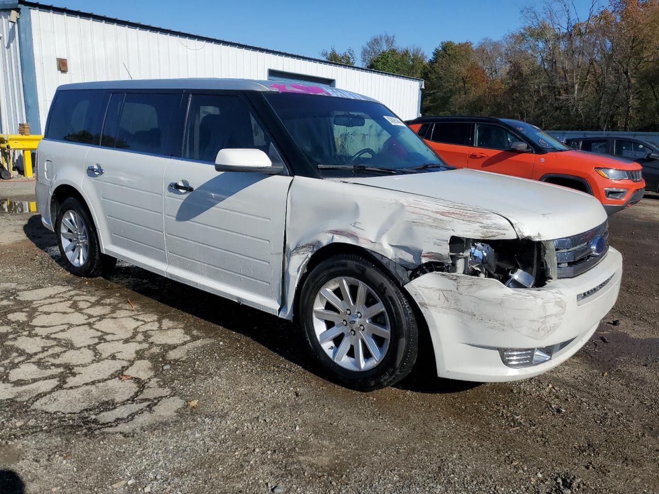 2009 Ford Flex VIN 2FMDK52C49BA15091 Copart auction photo, front end damage thumbnail 4