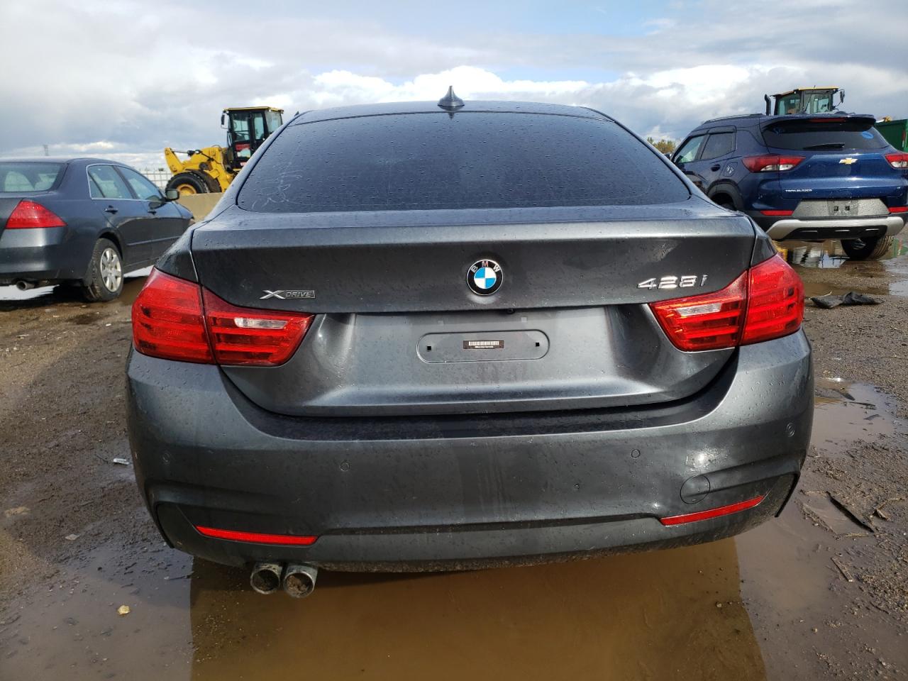 2015 BMW 4er VIN WBA4A7C51FD415695 Copart auction photo, vandalism damage thumbnail 6