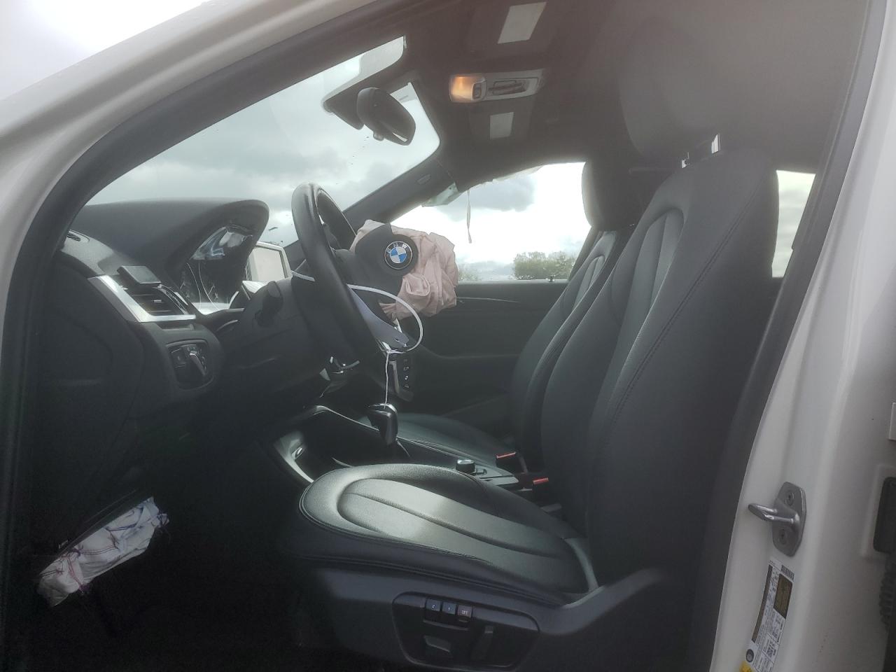 2017 BMW X1 VIN WBXHU7C32H5H37758 Copart auction photo, minor dent/scratches damage thumbnail 7