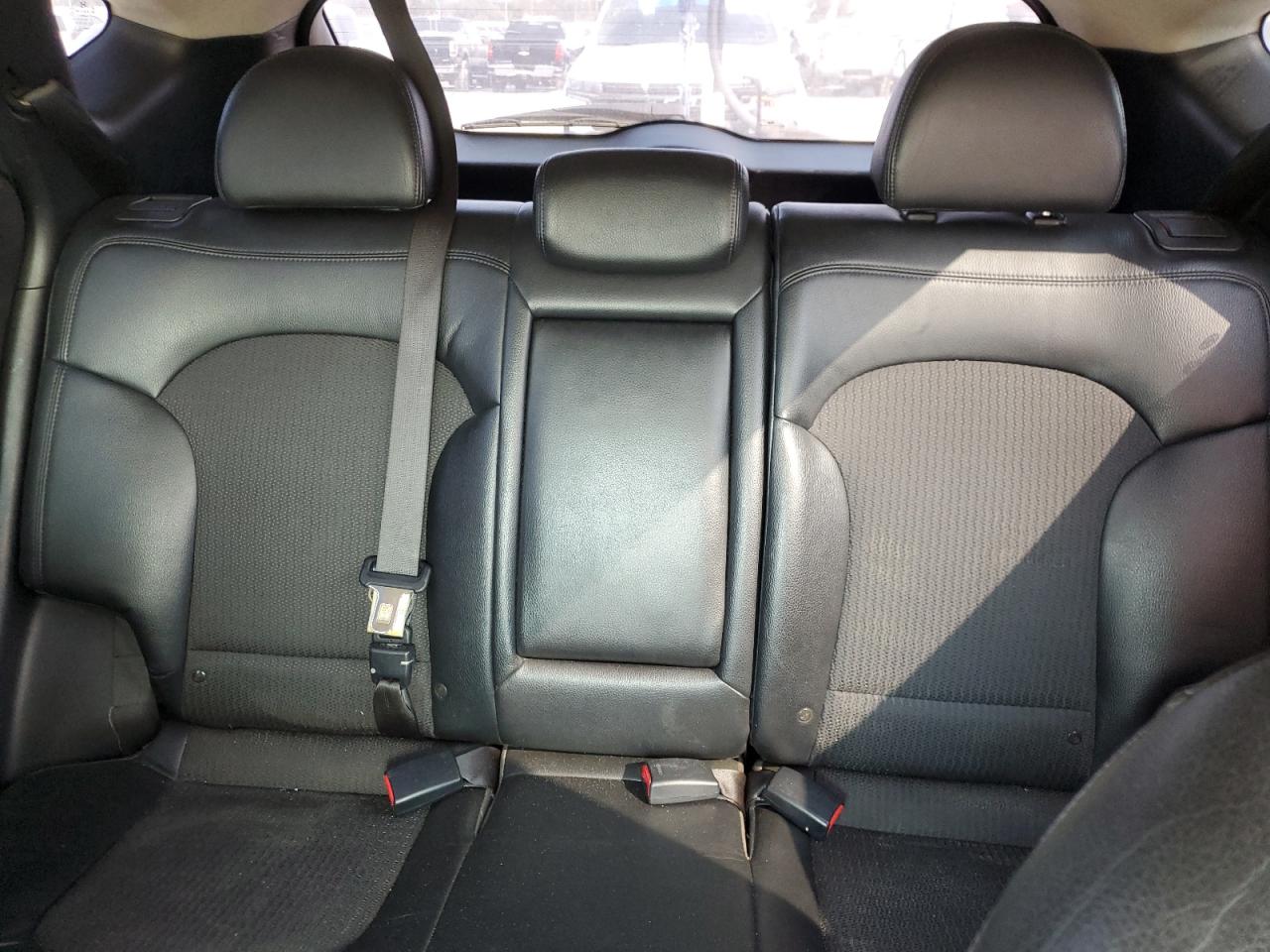 2011 Hyundai Tucson VIN KM8JU3AC8BU223252 Copart auction photo, front end damage thumbnail 10