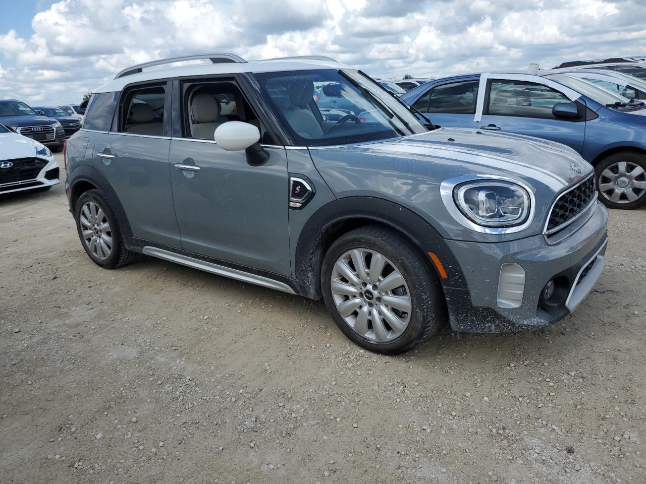2021 MINI Cooper VIN WMZ53BR05M3M38710 Copart auction photo, water/flood damage thumbnail 4