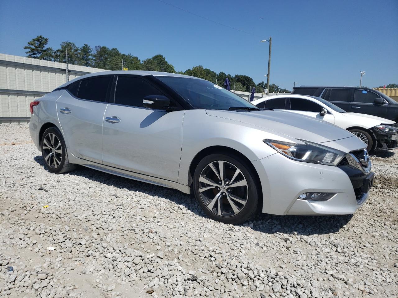 2017 Nissan Maxima VIN 1N4AA6AP2HC443170 Copart auction photo, water/flood / minor dent/scratches damage thumbnail 4
