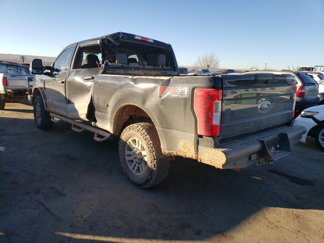 2019 Ford F250 VIN 1FT7W2BT8KEF18556 Copart auction photo, side damage thumbnail 2