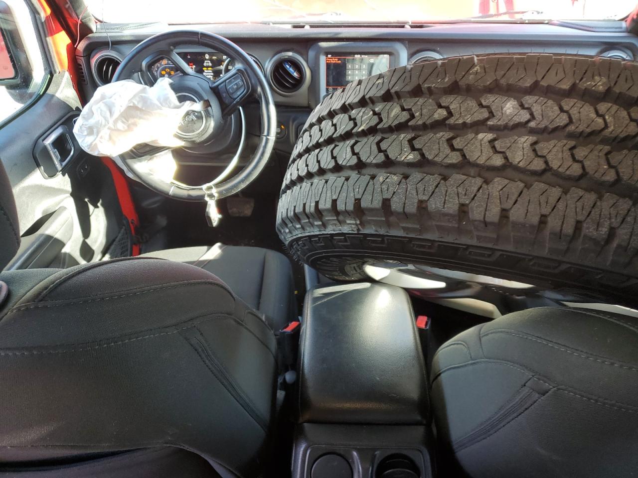 2021 Jeep Wrangler VIN 1C4HJXDN4MW625647 Copart auction photo, front end / minor dent/scratches damage thumbnail 8