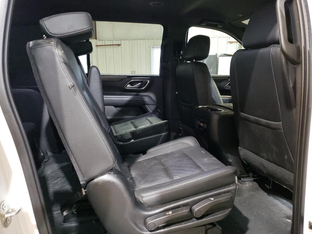 2021 Chevrolet Suburban VIN 1GNSKCKD1MR392290 Copart auction photo, front end damage thumbnail 11