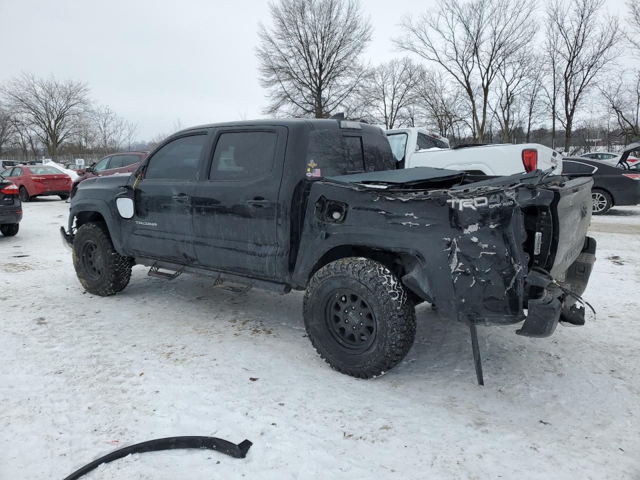 2017 Toyota Tacoma VIN 3TMCZ5AN7HM080612 Copart auction photo, all over damage thumbnail 2
