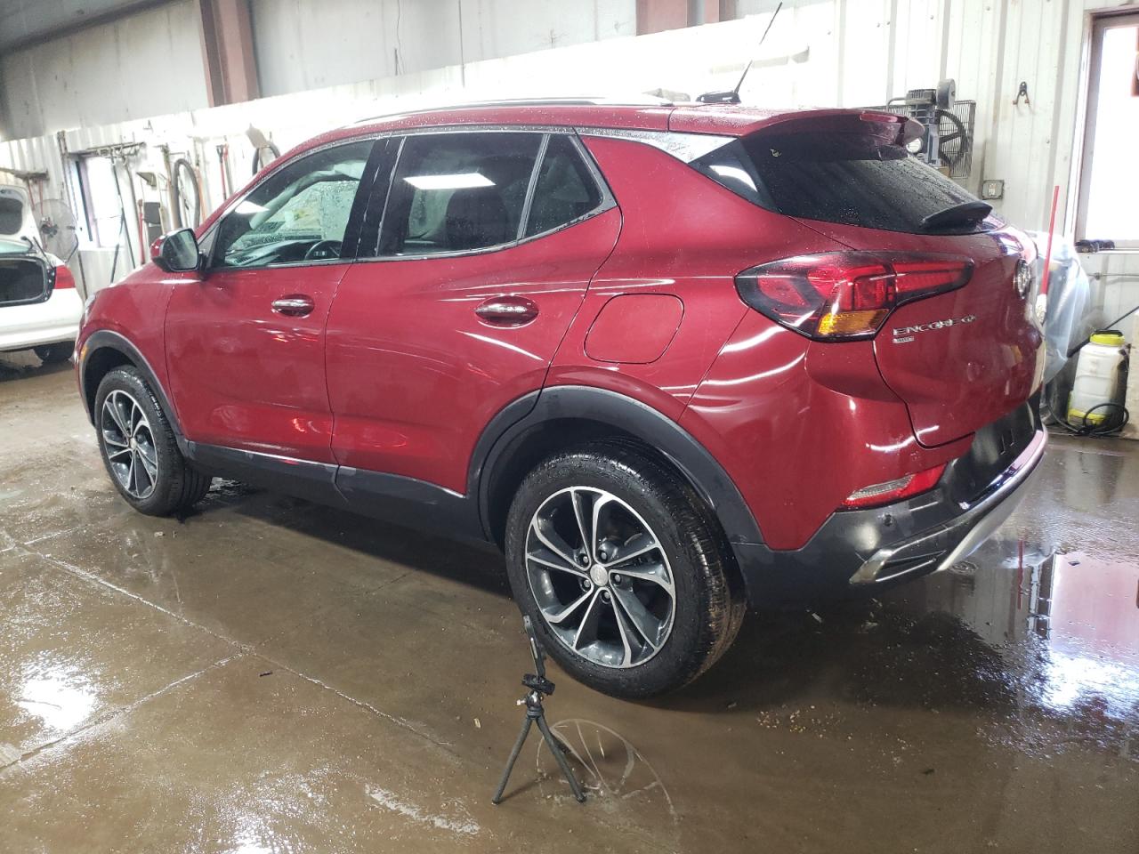 2021 Buick Encore VIN KL4MMGSL1MB110002 Copart auction photo, rollover damage thumbnail 2