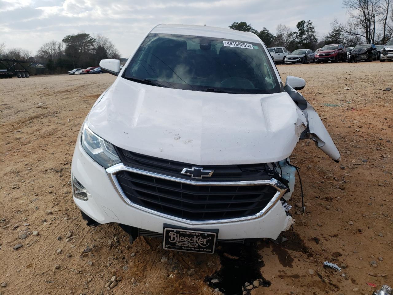 2020 Chevrolet Equinox VIN 3GNAXKEV2LL262858 Copart auction photo, front end / side damage thumbnail 5