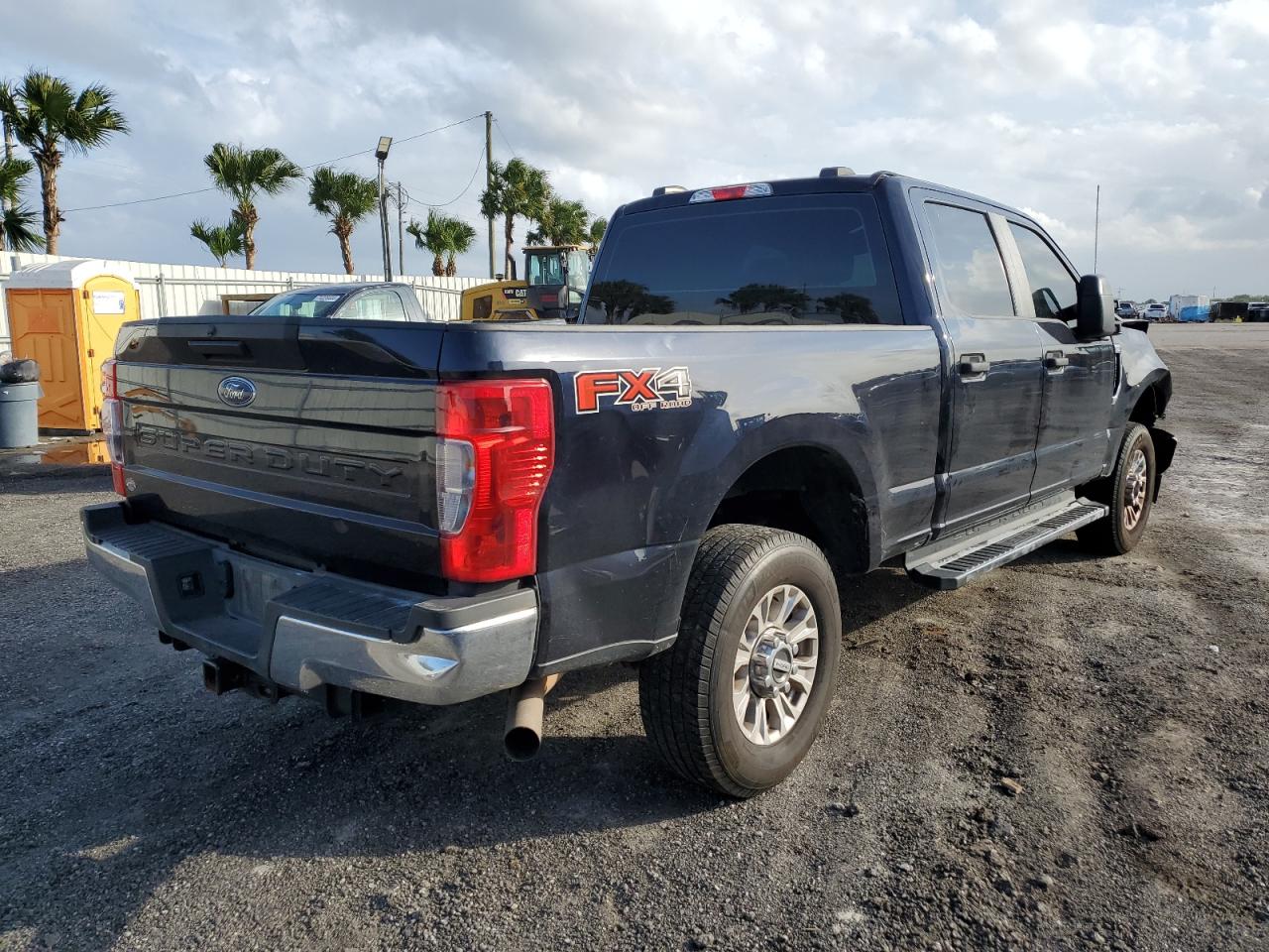 2021 Ford F350 VIN 1FT8W3B65MEE16624 Copart auction photo, front end damage thumbnail 3