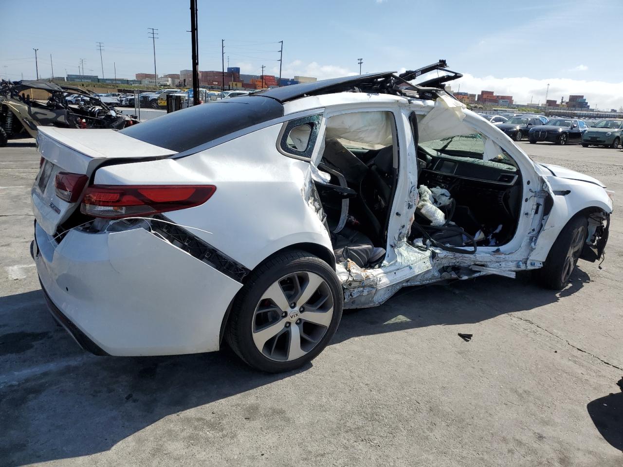 2018 KIA Optima VIN 5XXGW4L25JG207520 Copart auction photo, side / all over damage thumbnail 3