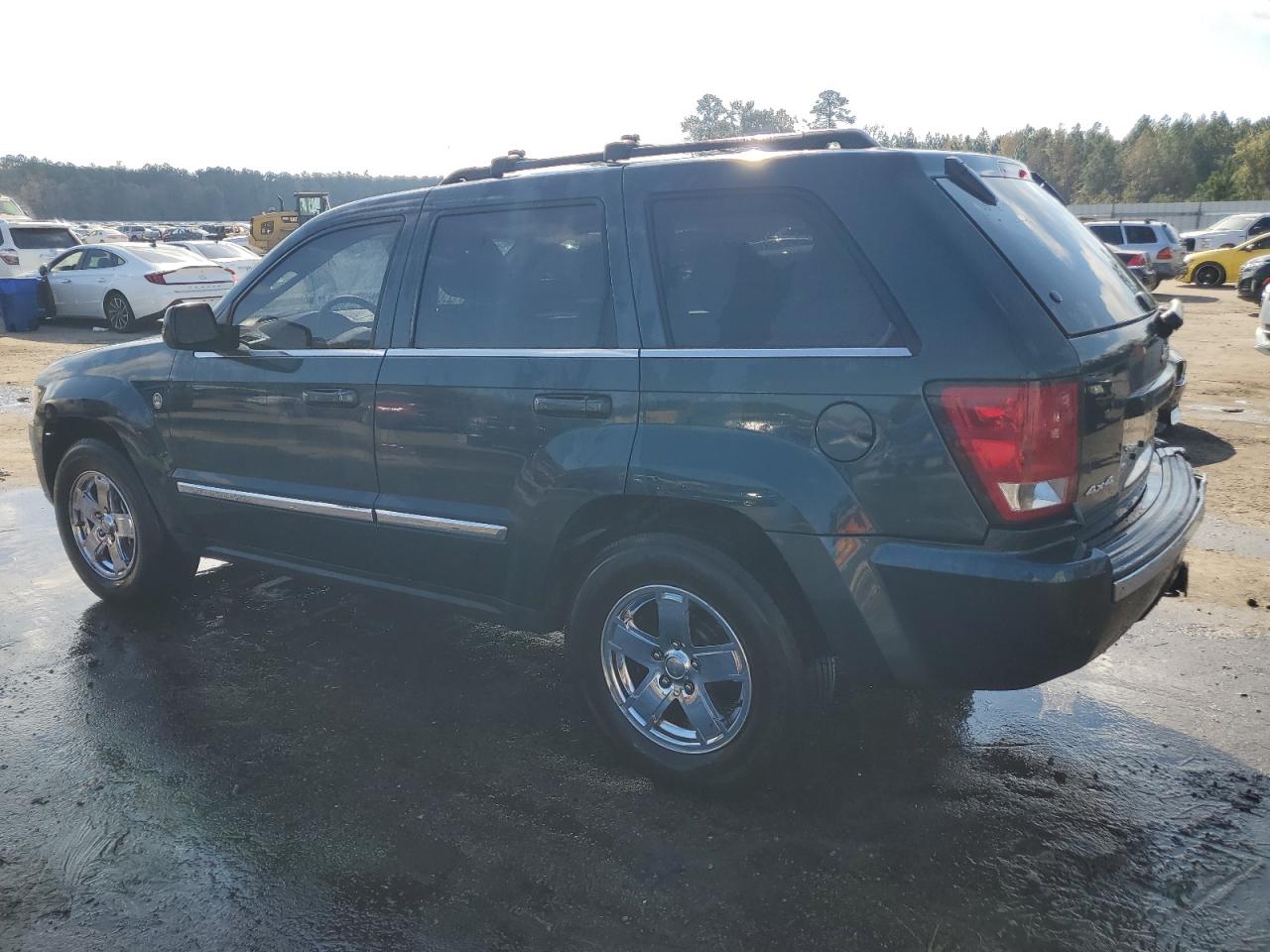 2005 Jeep Grand Cherokee VIN 1J8HR582X5C617187 Copart auction photo, rear end damage thumbnail 2