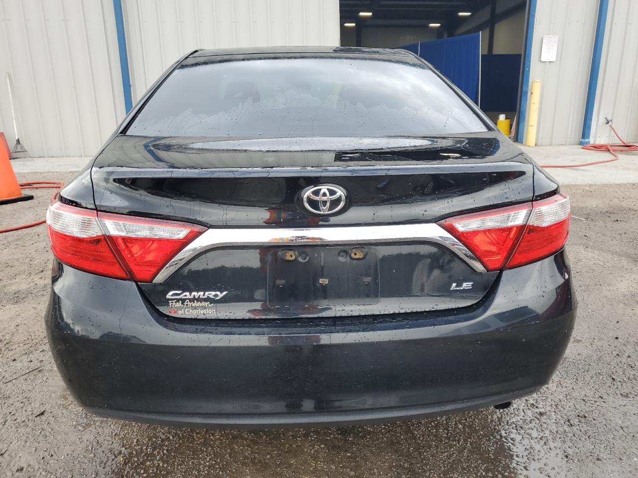 2015 Toyota Camry VIN 4T1BF1FK8FU016319 Copart auction photo, side / front end damage thumbnail 6