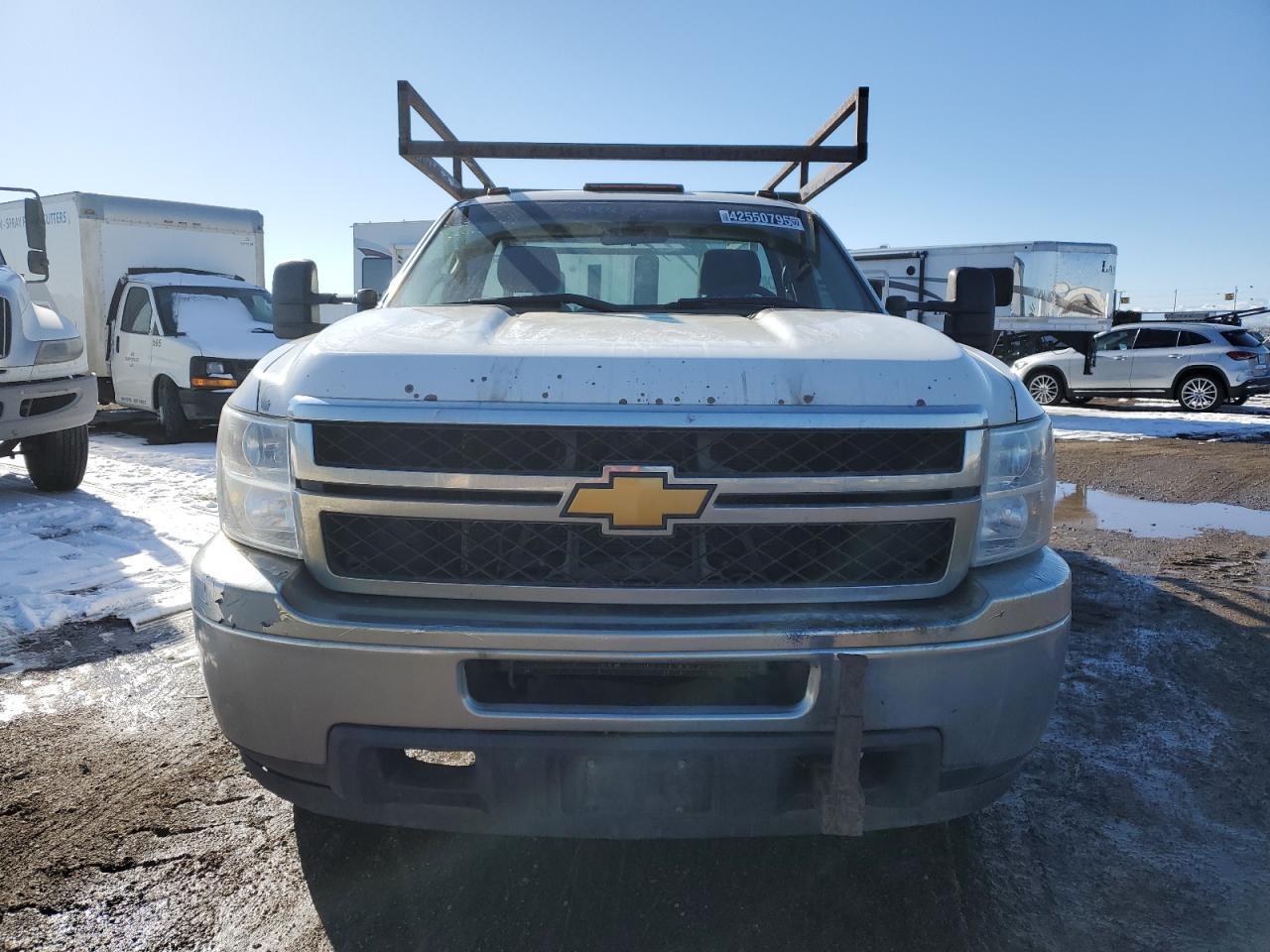 2013 Chevrolet Silverado VIN 1GB3CZCG6DF145892 Copart auction photo, minor dent/scratches damage thumbnail 5