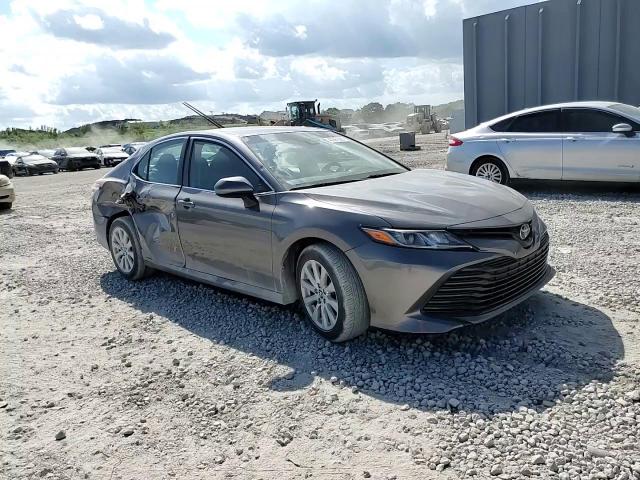 2018 Toyota Camry VIN 4T1B11HK8JU654638 Copart auction photo, side / rear end damage thumbnail 11